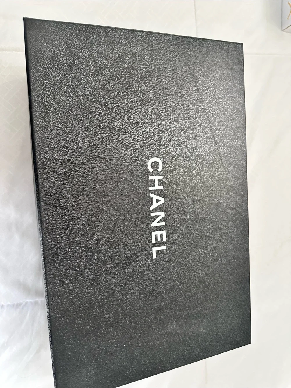 CHANEL White and Black CC Logo Runner Sneakers - Suede accents, 100% authentic